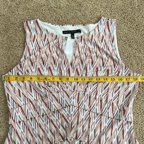 New! White House black market large tiered sleeveless blouse. - Picture 6 of 8